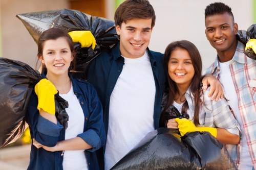 Commercial construction waste removal